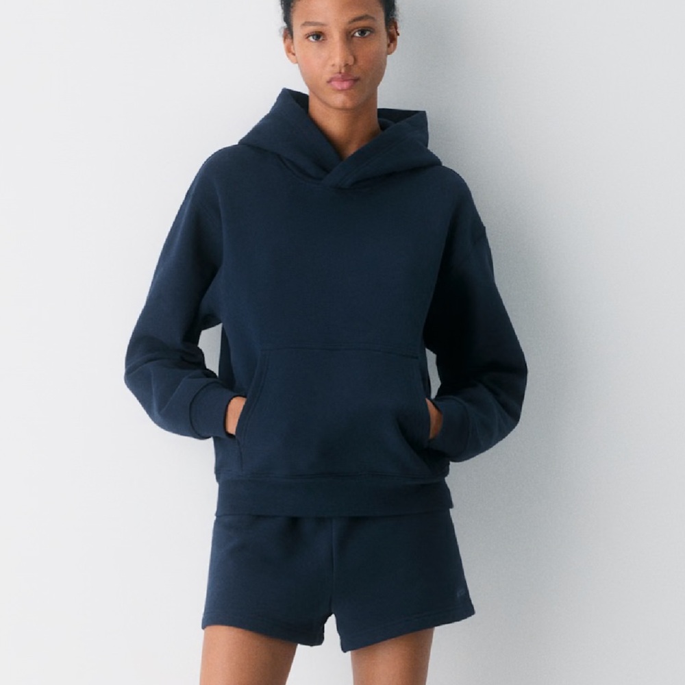 Aritzia Navy Women's Cozy Sweatfleece Perfect Hoodie